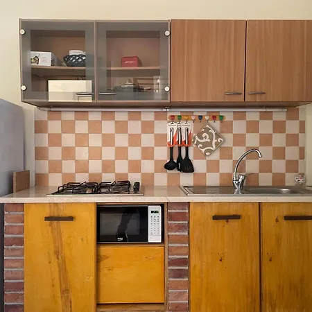 Montreal Flat Reggio Calabria