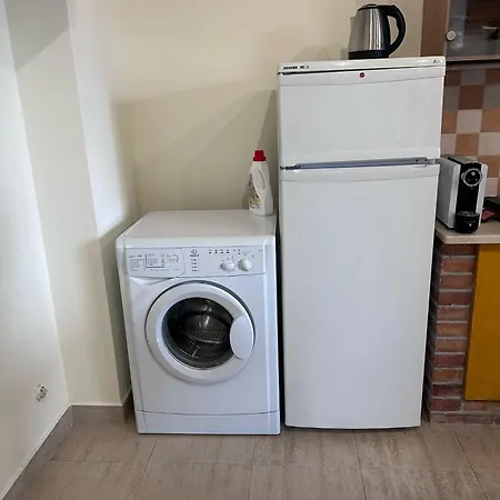 Montreal Flat Apartment *