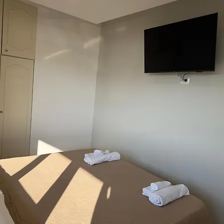 Montreal Flat Lägenhet Reggio di Calabria